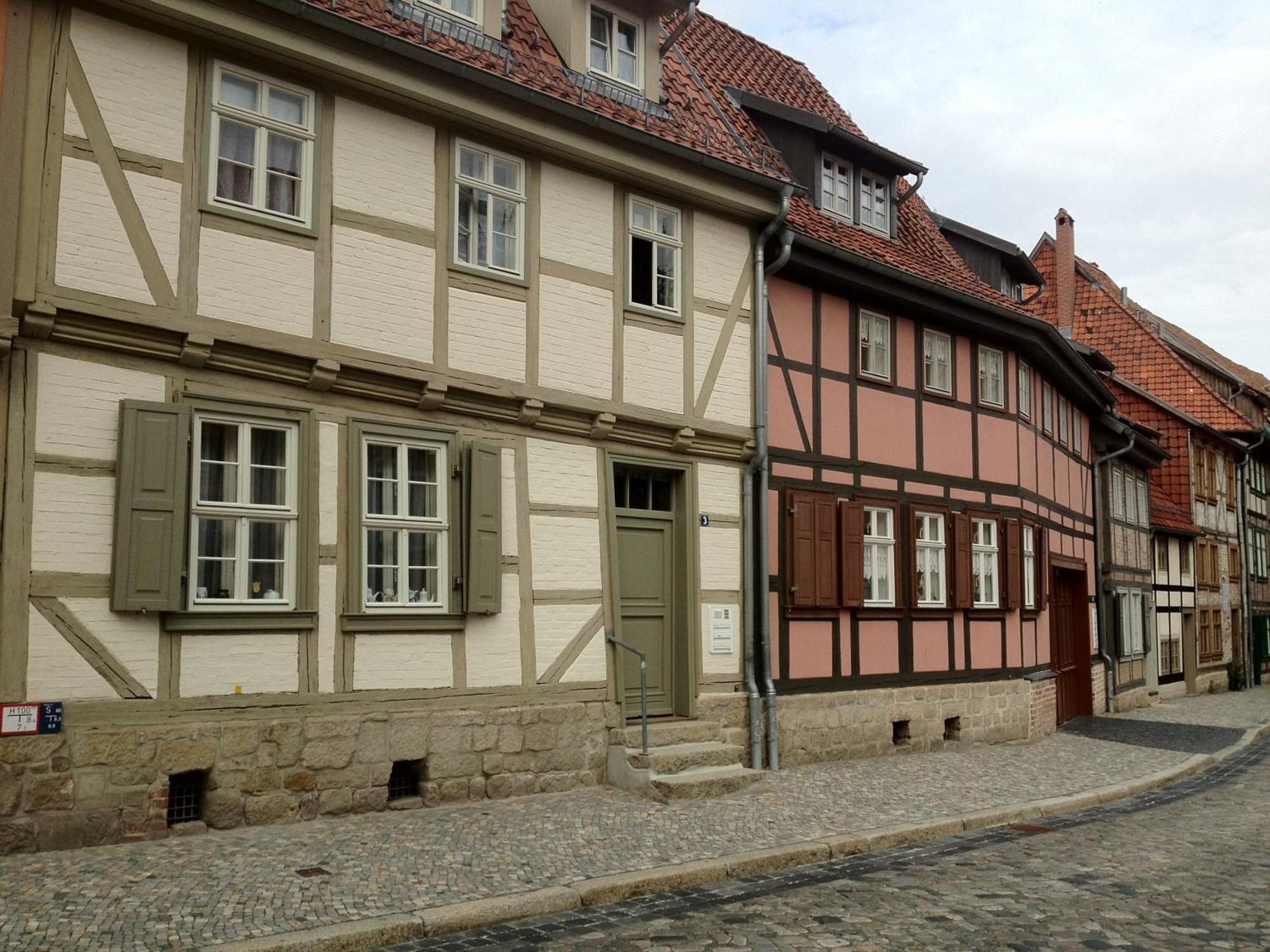 Apartamento Urlaub Im Fachwerk - Klink Quedlinburg Exterior foto